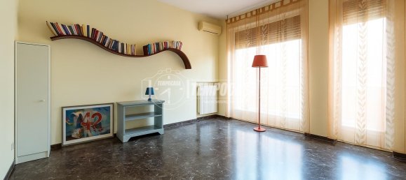 1 Schlafzimmer Wohnung in Cremona, Italy, Nr. 361481 3