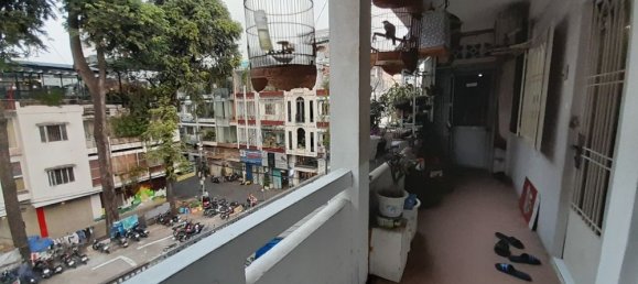 2 bedrooms Apartment in District 1, Vietnam No. 16409 2