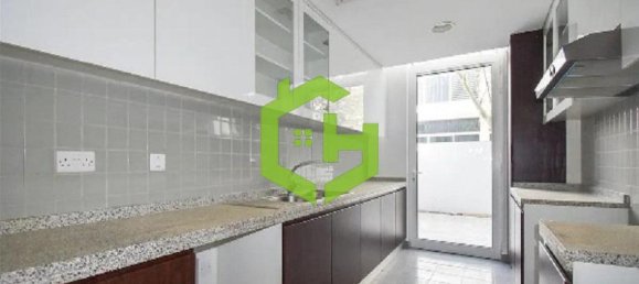 3 bedrooms Townhouse in Mudon, UAE No. 56993 7