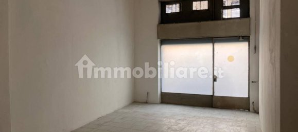 1 bedroom Apartment in Milan, Italy No. 270627 4