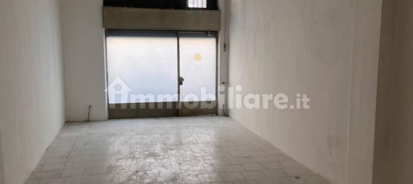 1 bedroom Apartment in Milan, Italy No. 270627 5