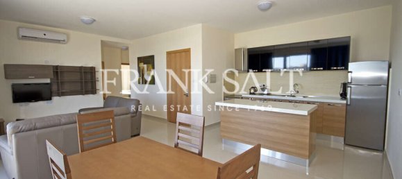 2 Schlafzimmer Wohnung in Gzira, Malta, Nr. 8882 2