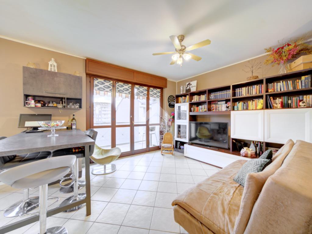 2 Schlafzimmer Wohnung in Turin, Italy, Nr. 315698