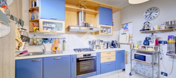 2 Schlafzimmer Wohnung in Turin, Italy, Nr. 315698 9