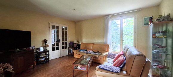 4 bedrooms House in Epernon, France No. 154136 3
