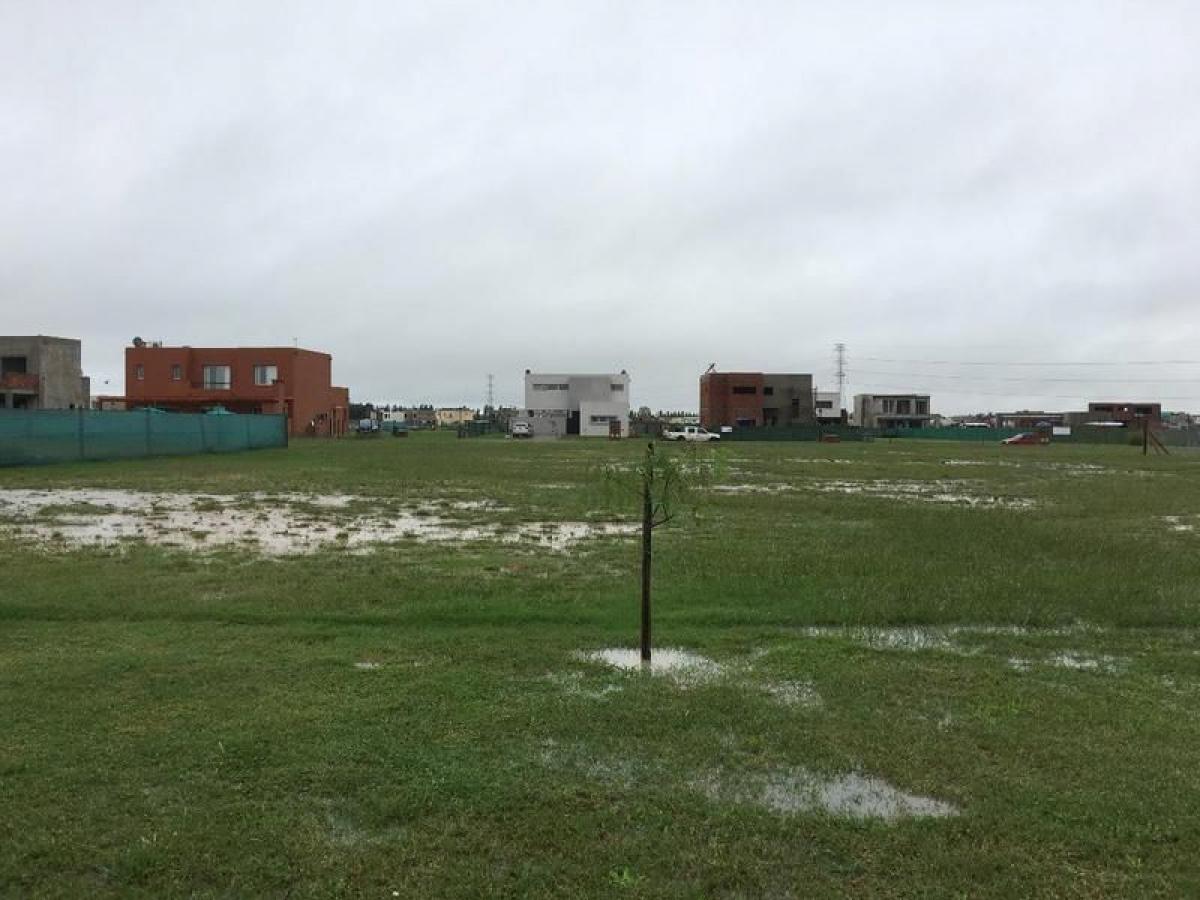 Terrain à Tigre, Argentina No. 110731