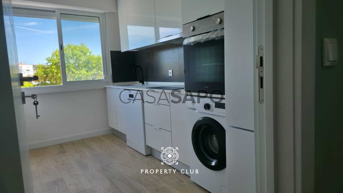 3 Schlafzimmer Wohnung in Odivelas, Portugal, Nr. 331866