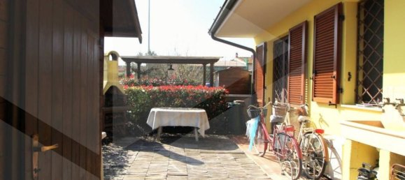 3-salle Appartement à Pontedera, Italy No. 21010 22