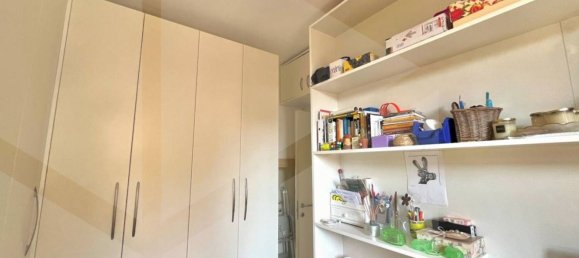 3-salle Appartement à Pontedera, Italy No. 21010 13