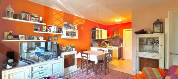 3-salle Appartement à Pontedera, Italy No. 21010 7