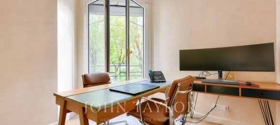 2 bedrooms Apartment in Paris, France No. 128901 7