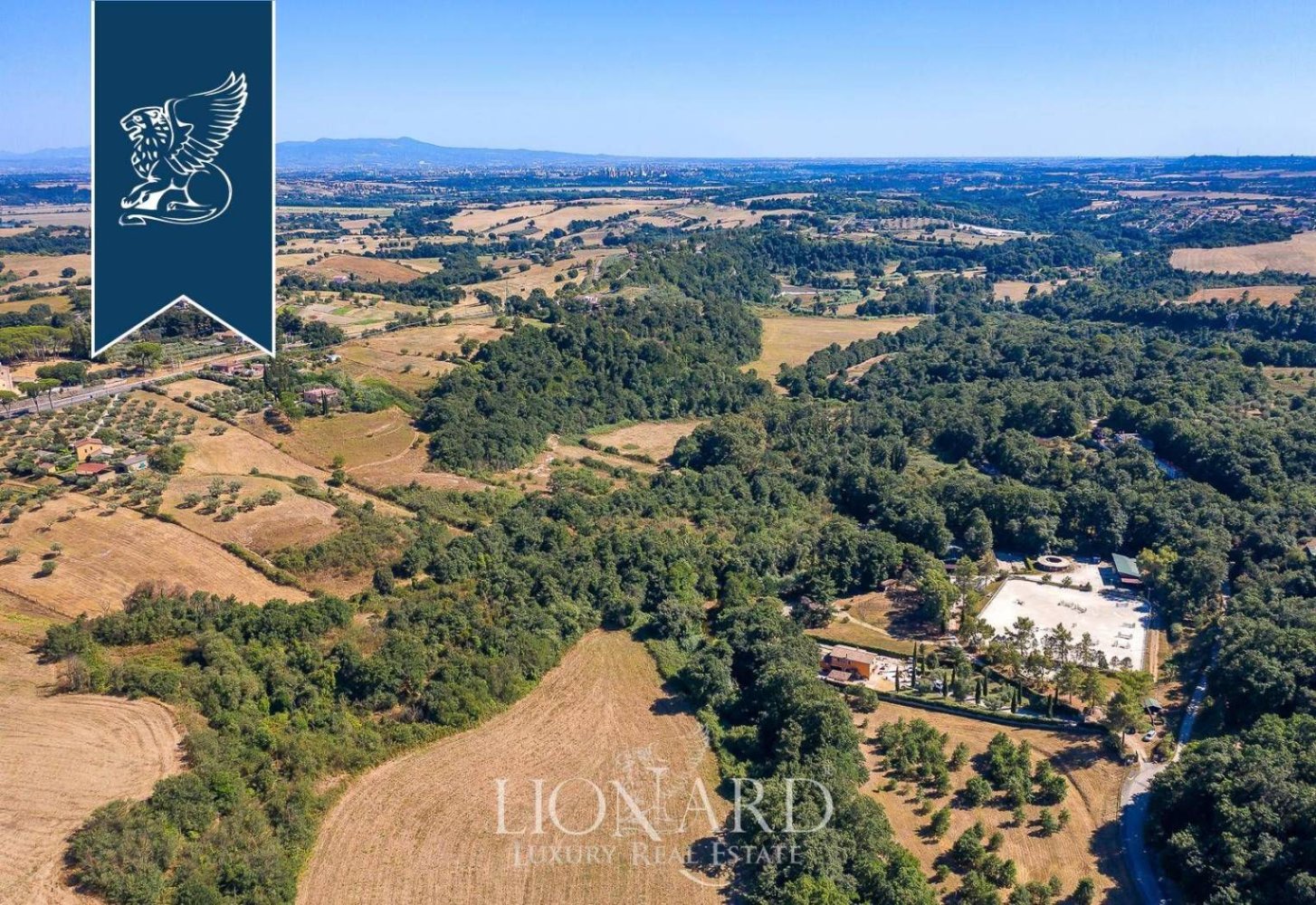 5 rooms House in Rome, Italy No. 352289