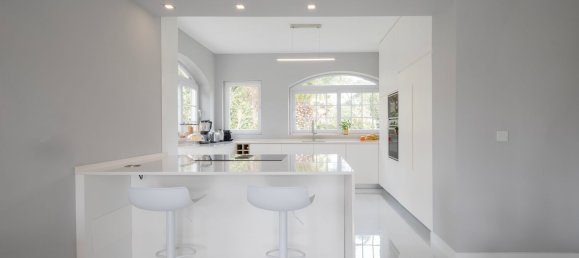 4 bedrooms House in Almada, Portugal No. 18385 19