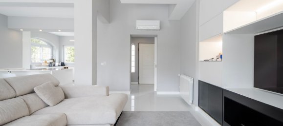 4 bedrooms House in Almada, Portugal No. 18385 12