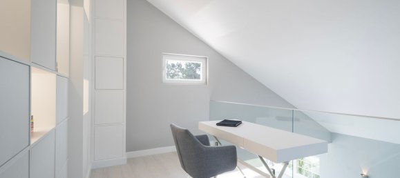 4 bedrooms House in Almada, Portugal No. 18385 28