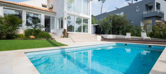 4 bedrooms House in Almada, Portugal No. 18385 3