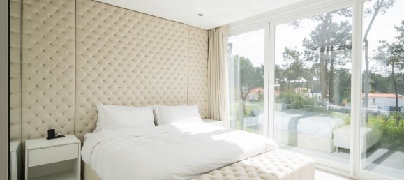 4 bedrooms House in Almada, Portugal No. 18385 22