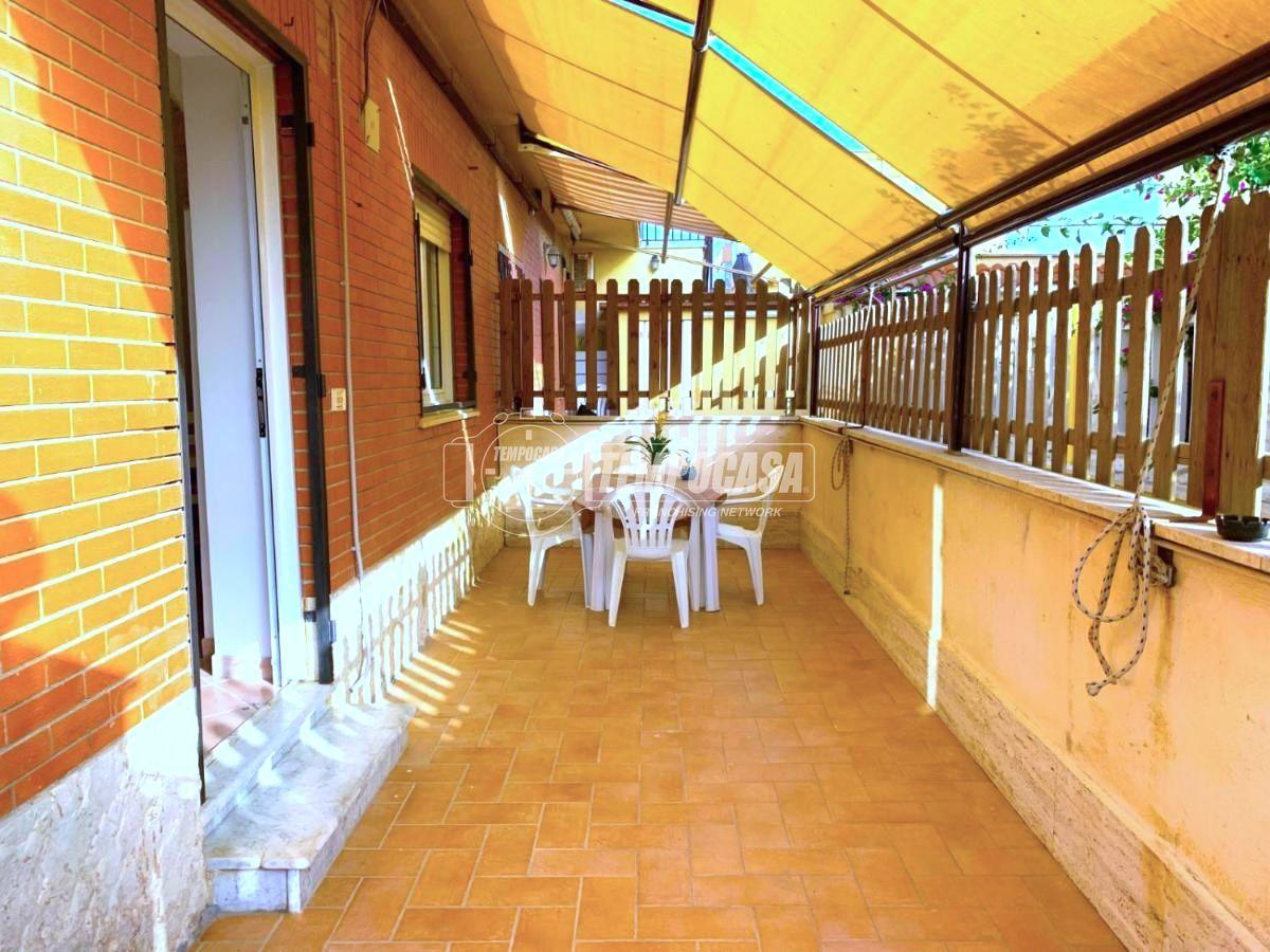 2 rooms Apartment in Fiumicino, Italy No. 15242