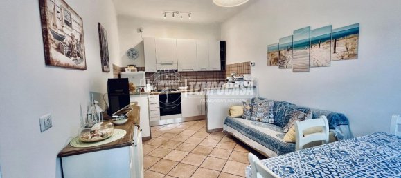 2 rooms Apartment in Fiumicino, Italy No. 15242 9