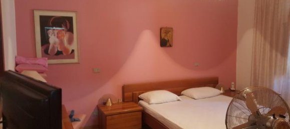 2 bedrooms Apartment in Pomarance, Italy No. 253336 4