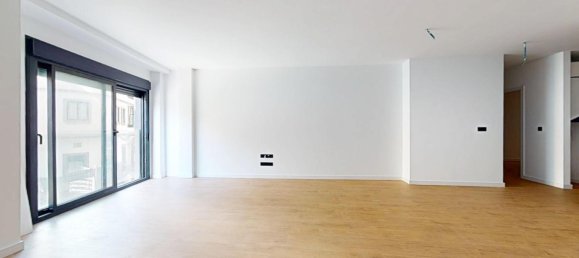 2 bedrooms Commercial property in Las Palmas De Gran Canaria, Spain No. 99287 3