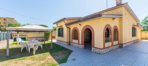 4 rooms Villa in Latina, Italy No. 295651 30