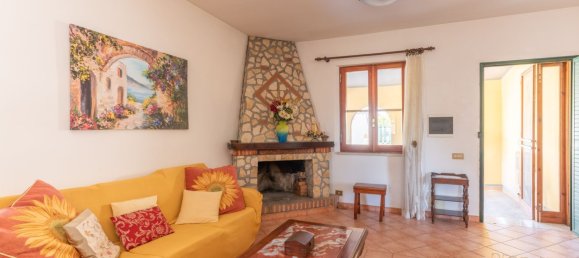 4 rooms Villa in Latina, Italy No. 295651 9