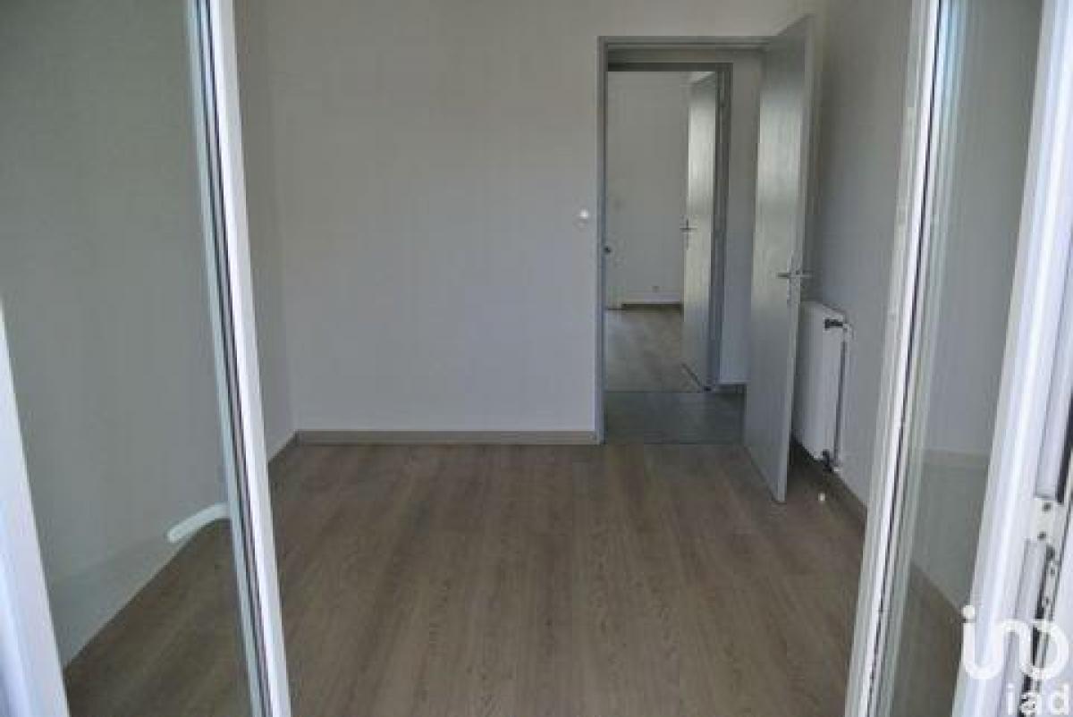 2 bedrooms Condo in Perpignan, France No. 27656