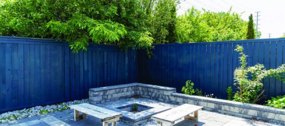 6 bedrooms House in Mississauga, Canada No. 895 6