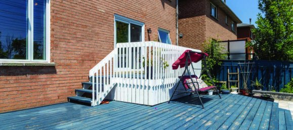 6 bedrooms House in Mississauga, Canada No. 895 8