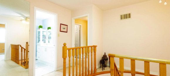 6 bedrooms House in Mississauga, Canada No. 895 11