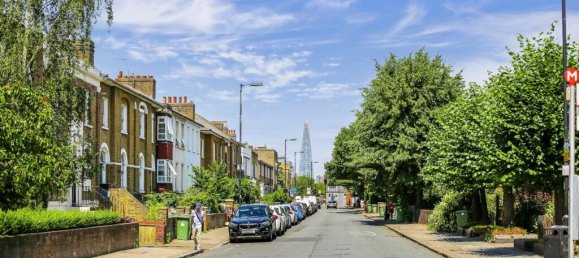 2 bedrooms Maisonette in London, United Kingdom No. 12398 11