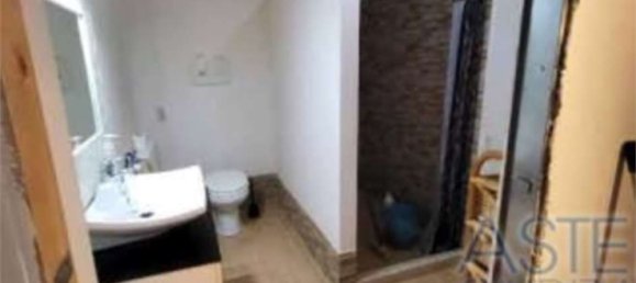 5 rooms Apartment in Bari, Italy No. 182953 21