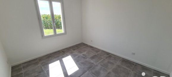 4 bedrooms House in Les Essards, France No. 344975 15