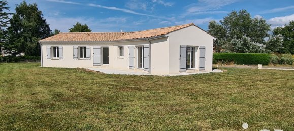 4 bedrooms House in Les Essards, France No. 344975 23