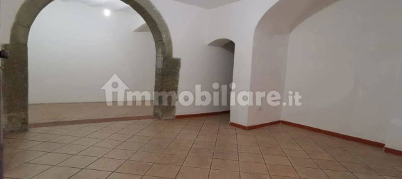 Коммерческая недвижимость с 2 комнатами в Марино, Италия № 142497 5