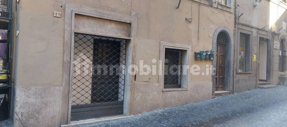 Коммерческая недвижимость с 2 комнатами в Марино, Италия № 142497 21