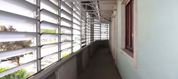 350m² Office in Bergamo, Italy No. 126452 12