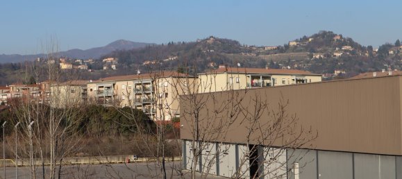 350m² Office in Bergamo, Italy No. 126452 16