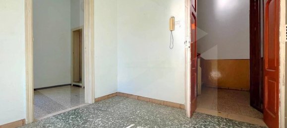 4 rooms House in Triggiano, Italy No. 31465 21