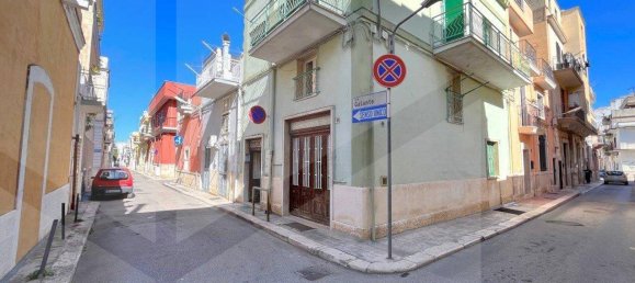 4 rooms House in Triggiano, Italy No. 31465 50