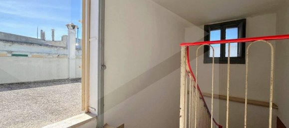 4 rooms House in Triggiano, Italy No. 31465 36