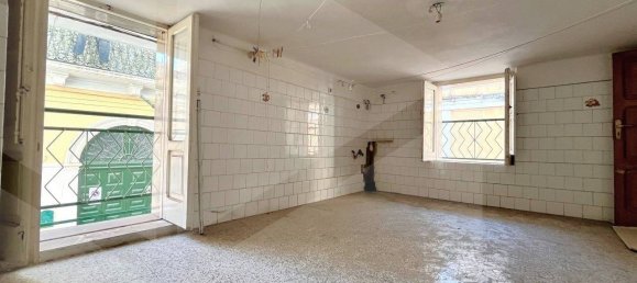 4 rooms House in Triggiano, Italy No. 31465 23