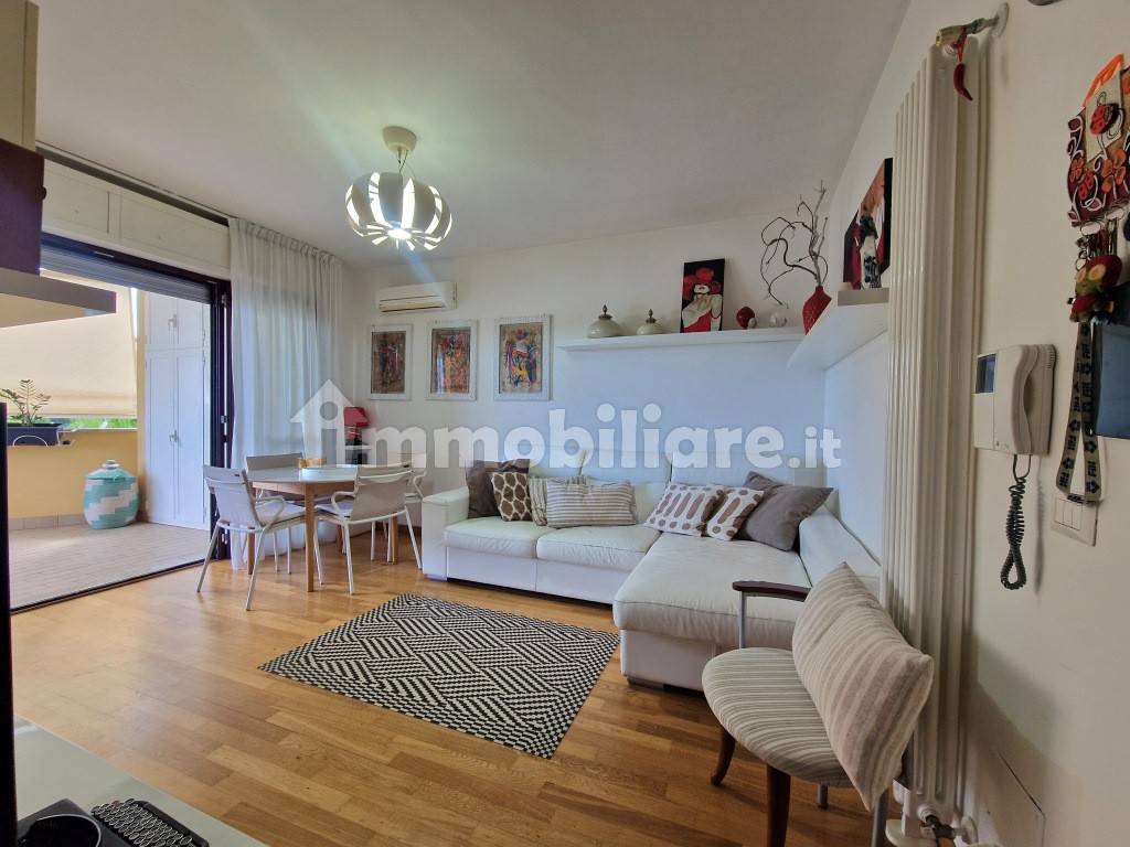 3 Schlafzimmer Wohnung in Rome, Italy, Nr. 335859