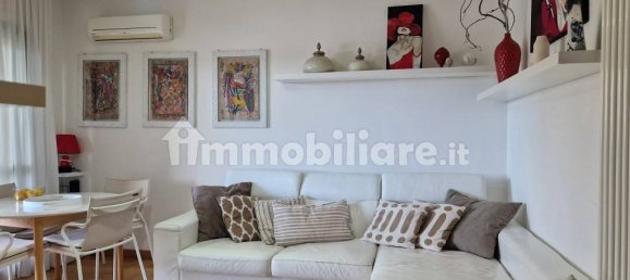 3 Schlafzimmer Wohnung in Rome, Italy, Nr. 335859 4