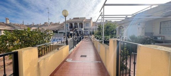 3 chambres Maison à Guardamar del Segura, Spain No. 28920 2