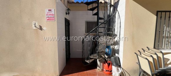 3 chambres Maison à Guardamar del Segura, Spain No. 28920 30