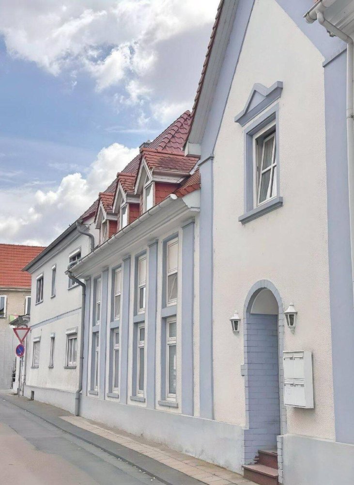 10 chambres Bâtiment à Gernsheim, Germany No. 248296