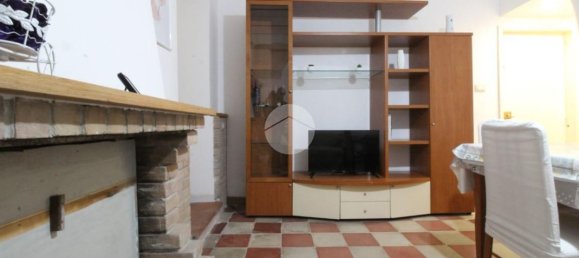 Квартира с 3 комнатами в Кампобассо, Италия № 84936 7