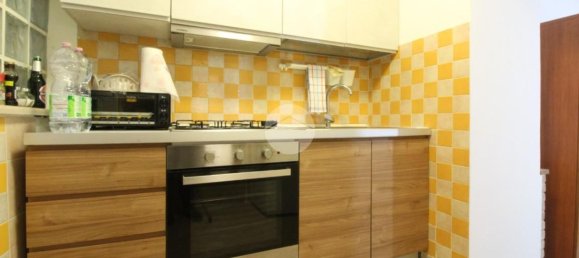 Квартира с 3 комнатами в Кампобассо, Италия № 84936 12